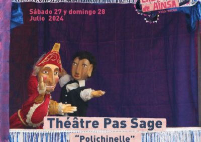 Polichinelle: Théâtre Pas Sage
